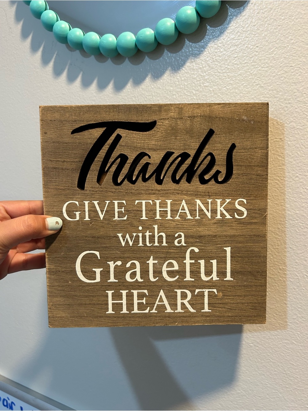 Wooden 'Give Thanks' Grateful Heart Wall Sign - Brown & White